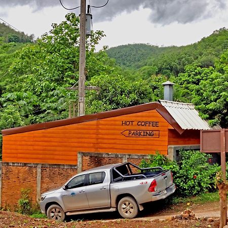 Hot Coffee Guest House&Resort Ban Mae Na Chon Extérieur photo